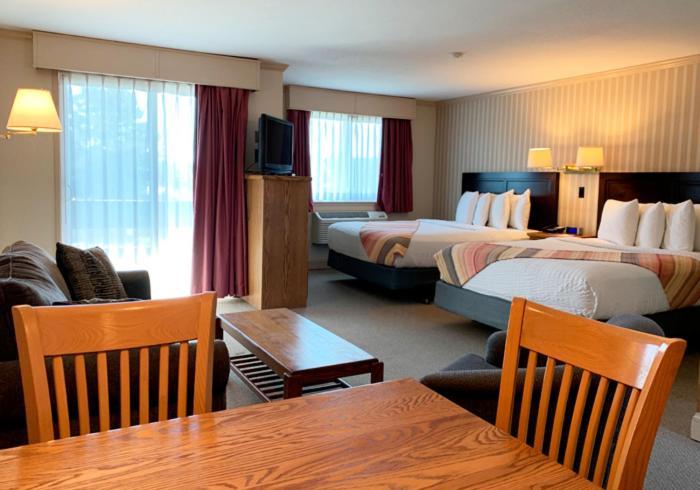 Coachman Inn Oak Harbor Eksteriør bilde